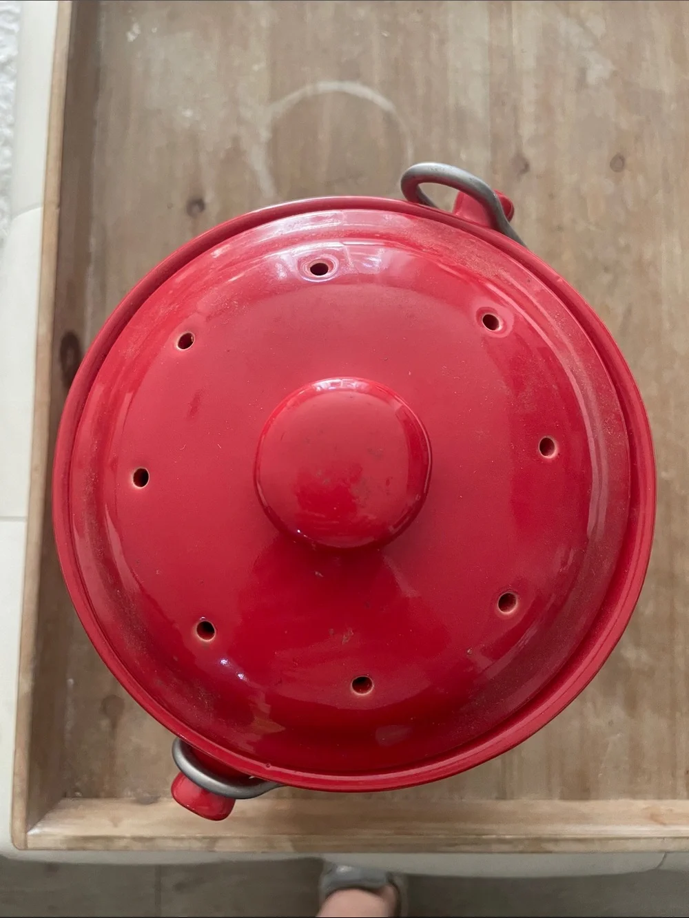 Countertop Red Ceramic Compost Bin with Ventilated Lid and Handle clean no chips